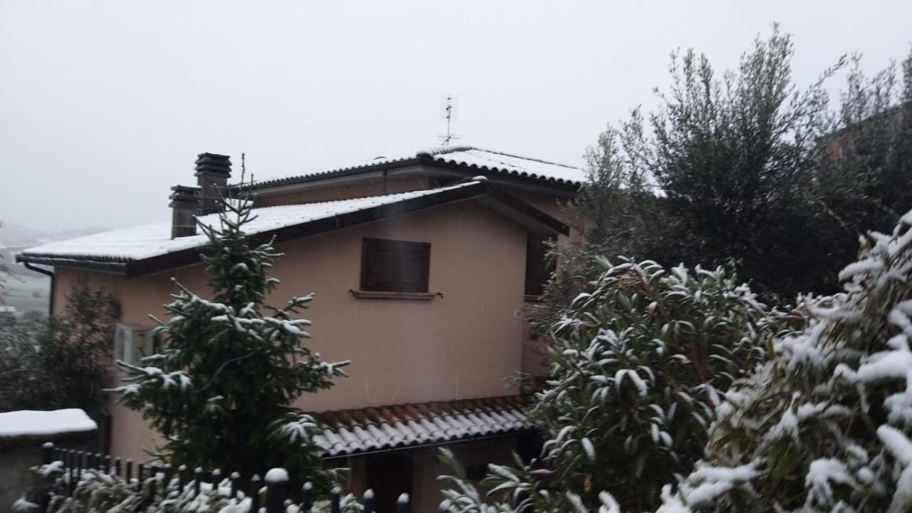 I Gufetti 2 Apartment San Savino  Bagian luar foto
